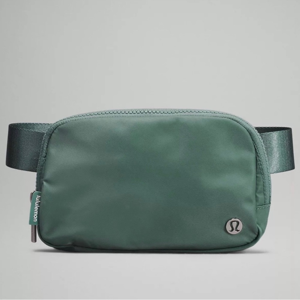 NWT Lululemon Tidewater Teal Everywhere Belt Bag